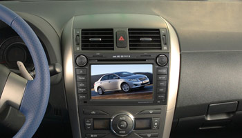  ��������� Phantom DVM-1733G (Toyota Corolla)